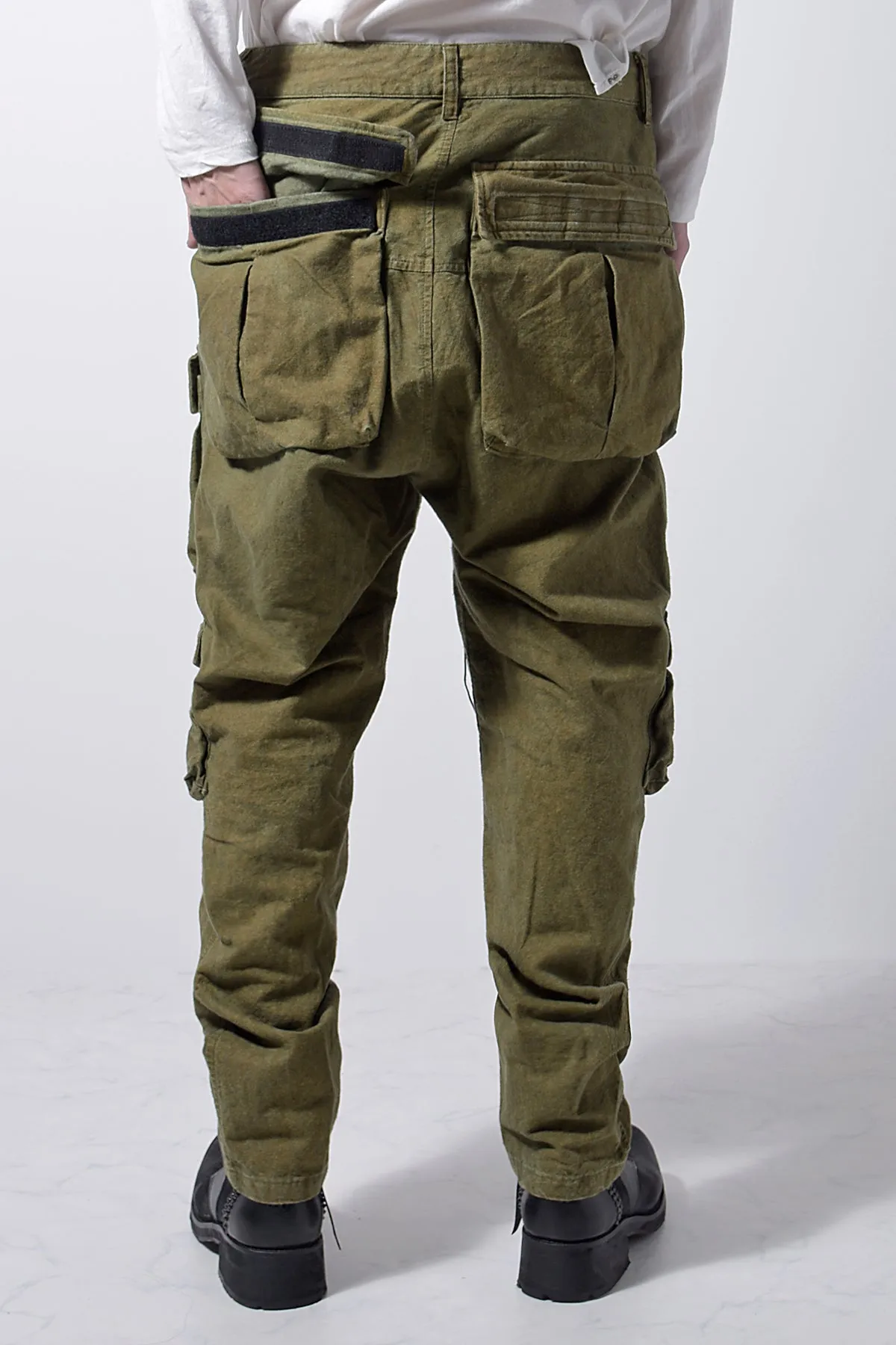 2202-PT03 Multipul Cargo Pants 02 Khaki