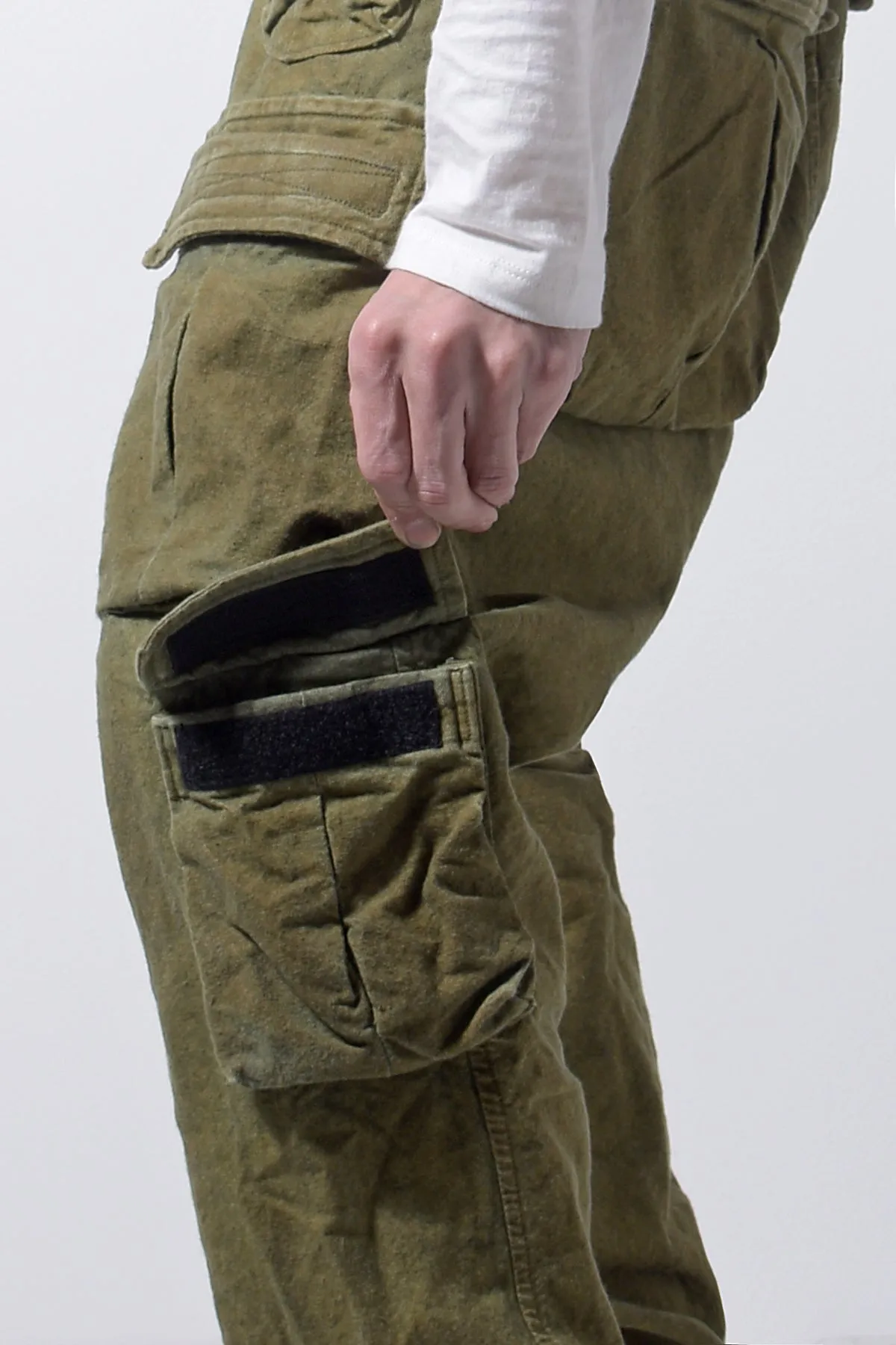 2202-PT03 Multipul Cargo Pants 02 Khaki