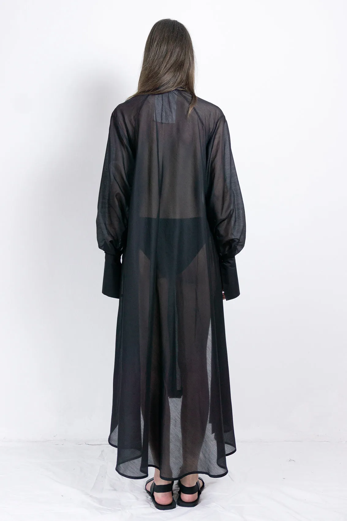 Black silk elongated post-gender shirt