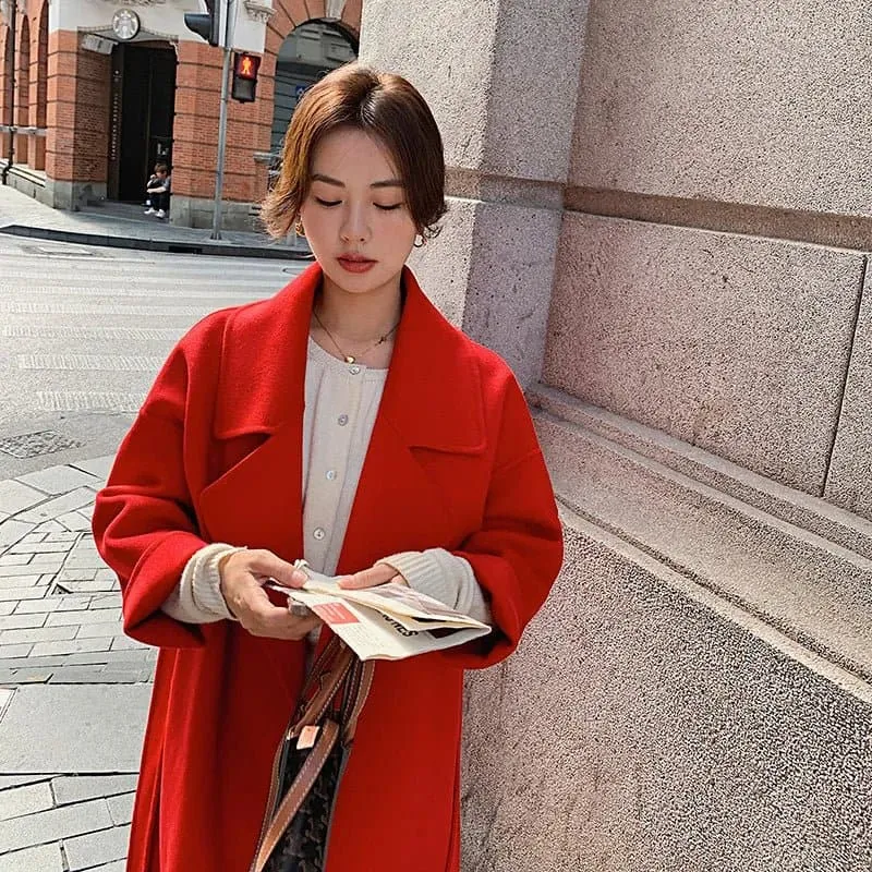 Classic Long Wool Overcoat - Elegant Winter Outerwear for Women