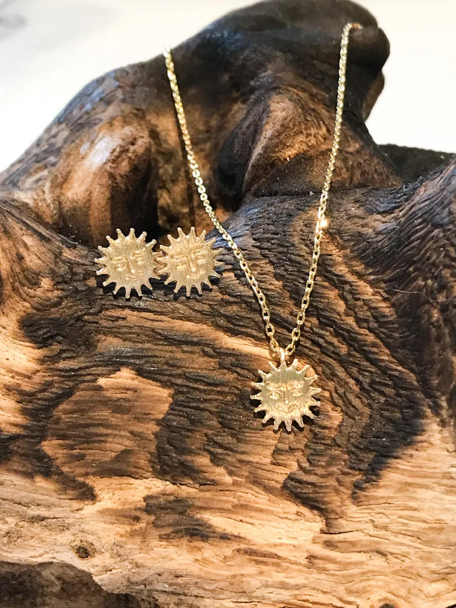 Happy Sun Necklace