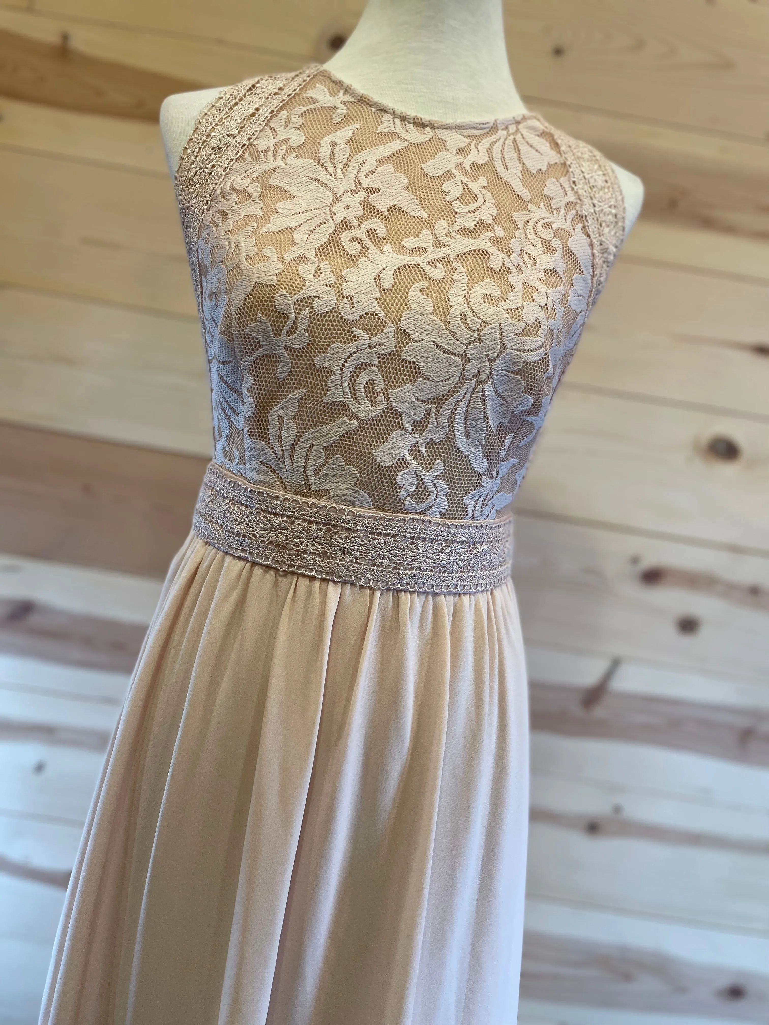 Lulus Cream Lace Sleeveless Long Formal Dress Womens size Large