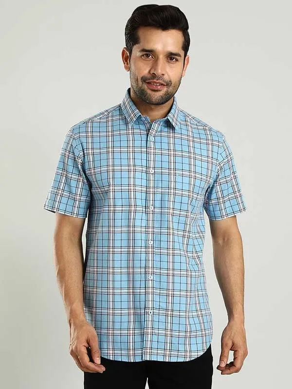 Men Checked Half Sleeve Cotton Shirt