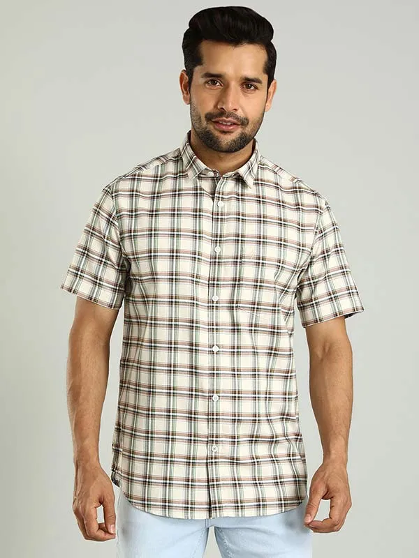 Men Checked Half Sleeve Cotton Shirt