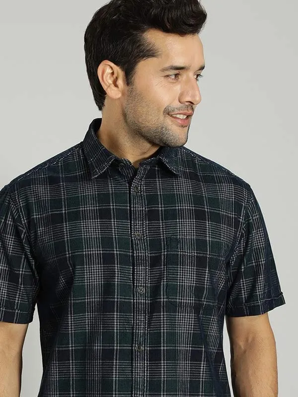 Men Checked Half Sleeve Cotton Shirt