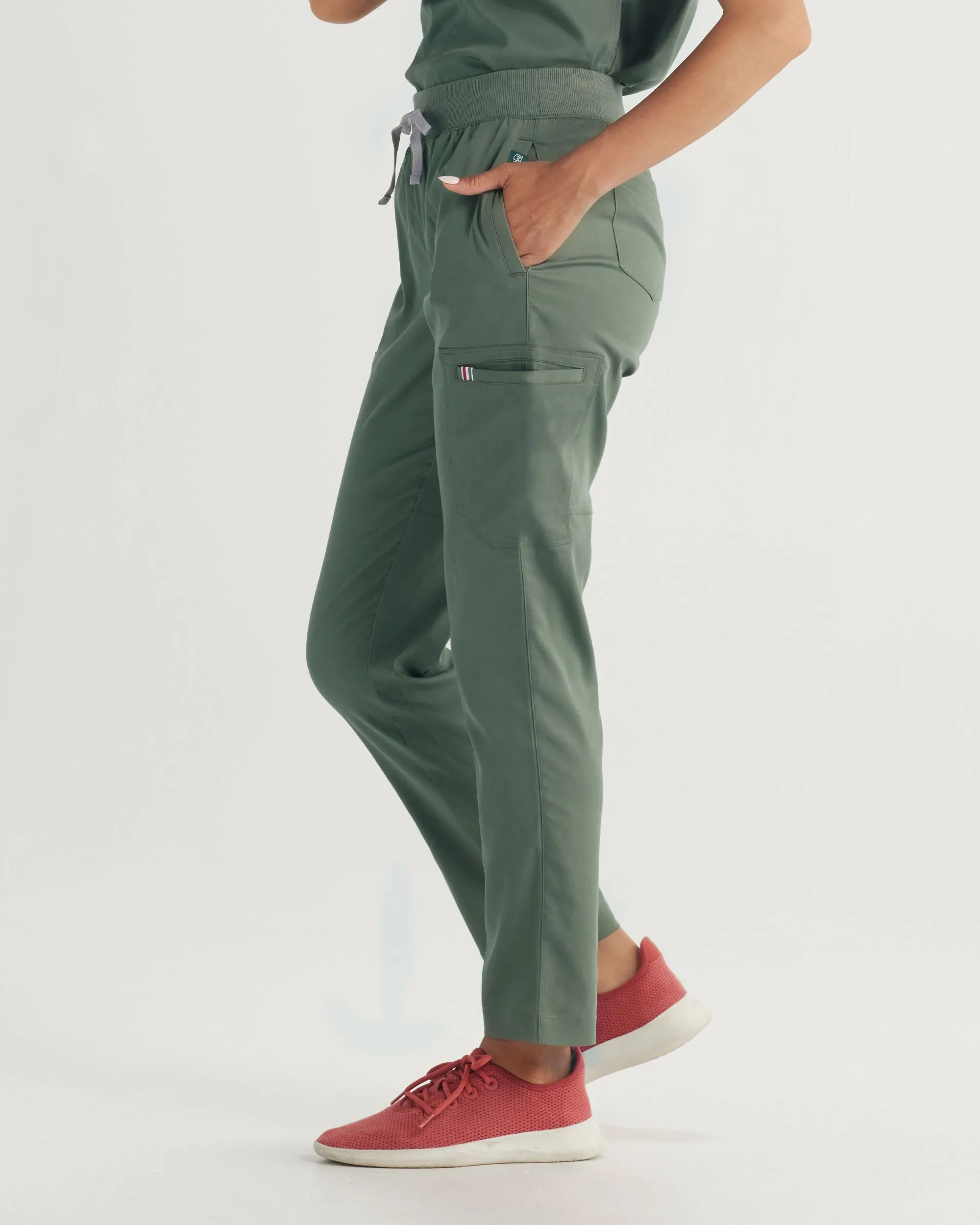 TENCEL™ Tanna ‎ Tapered Scrub Pants