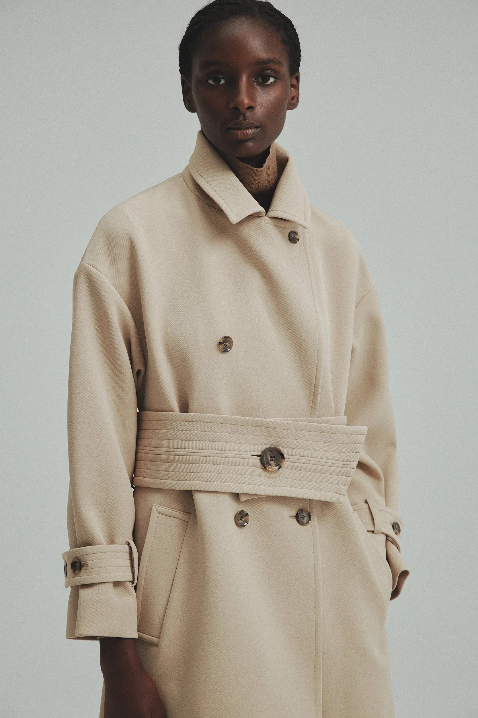 Wide belt  Trench coat