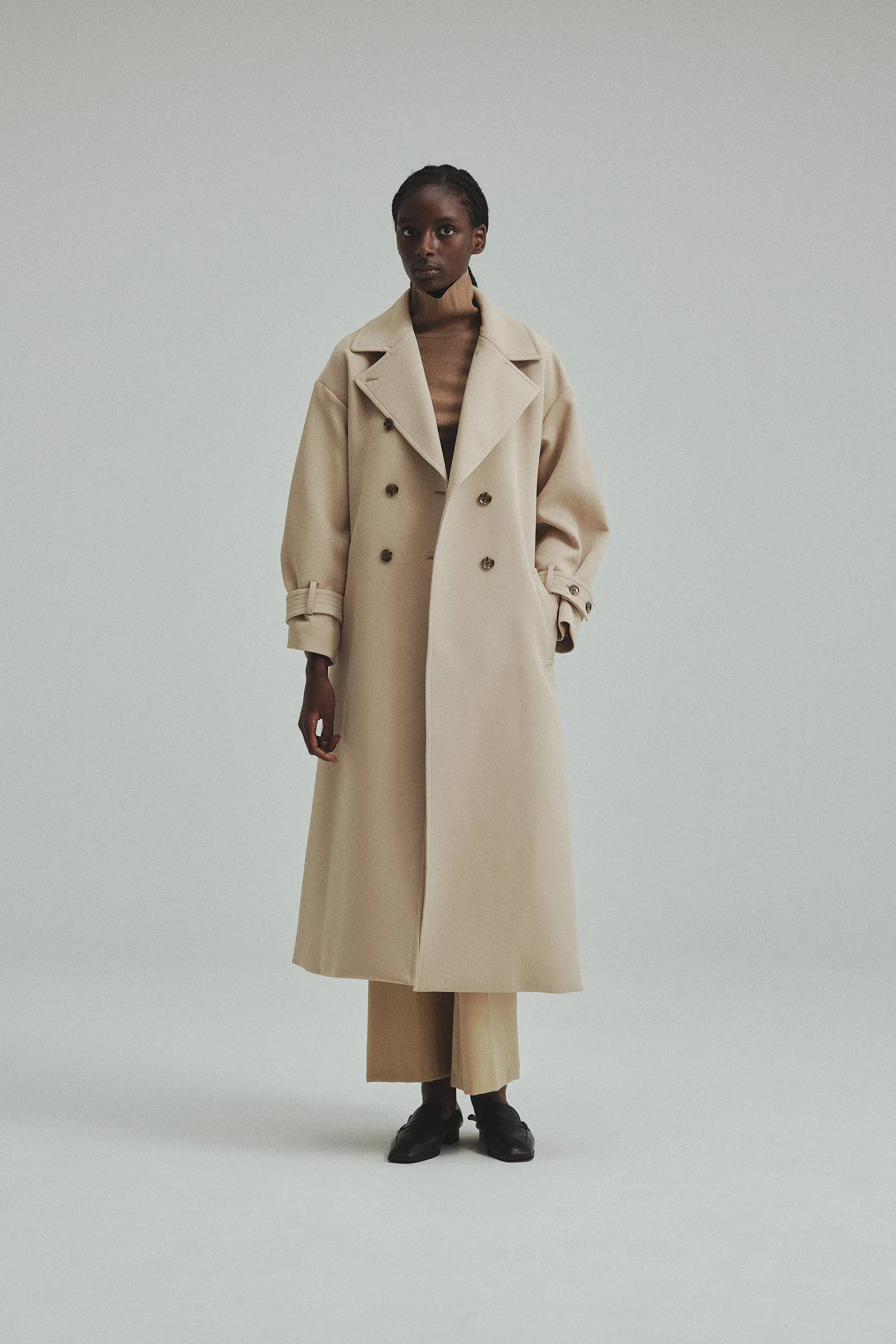 Wide belt  Trench coat