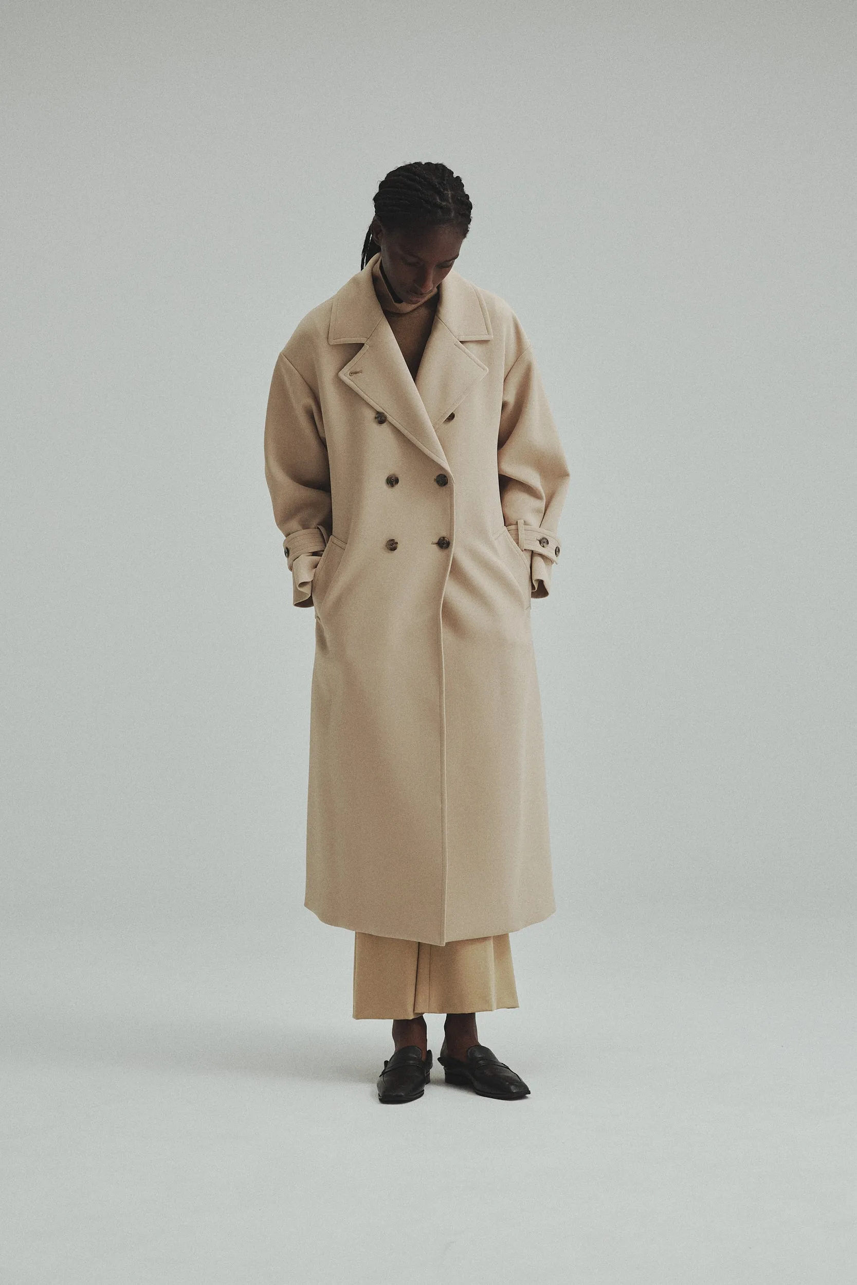 Wide belt  Trench coat