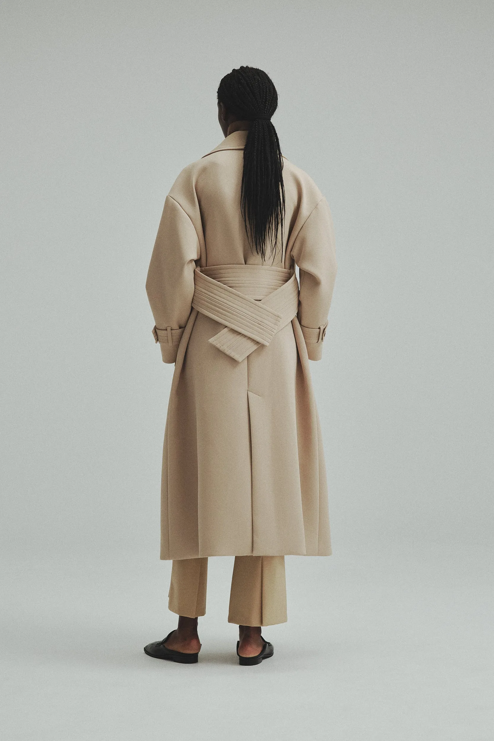 Wide belt  Trench coat