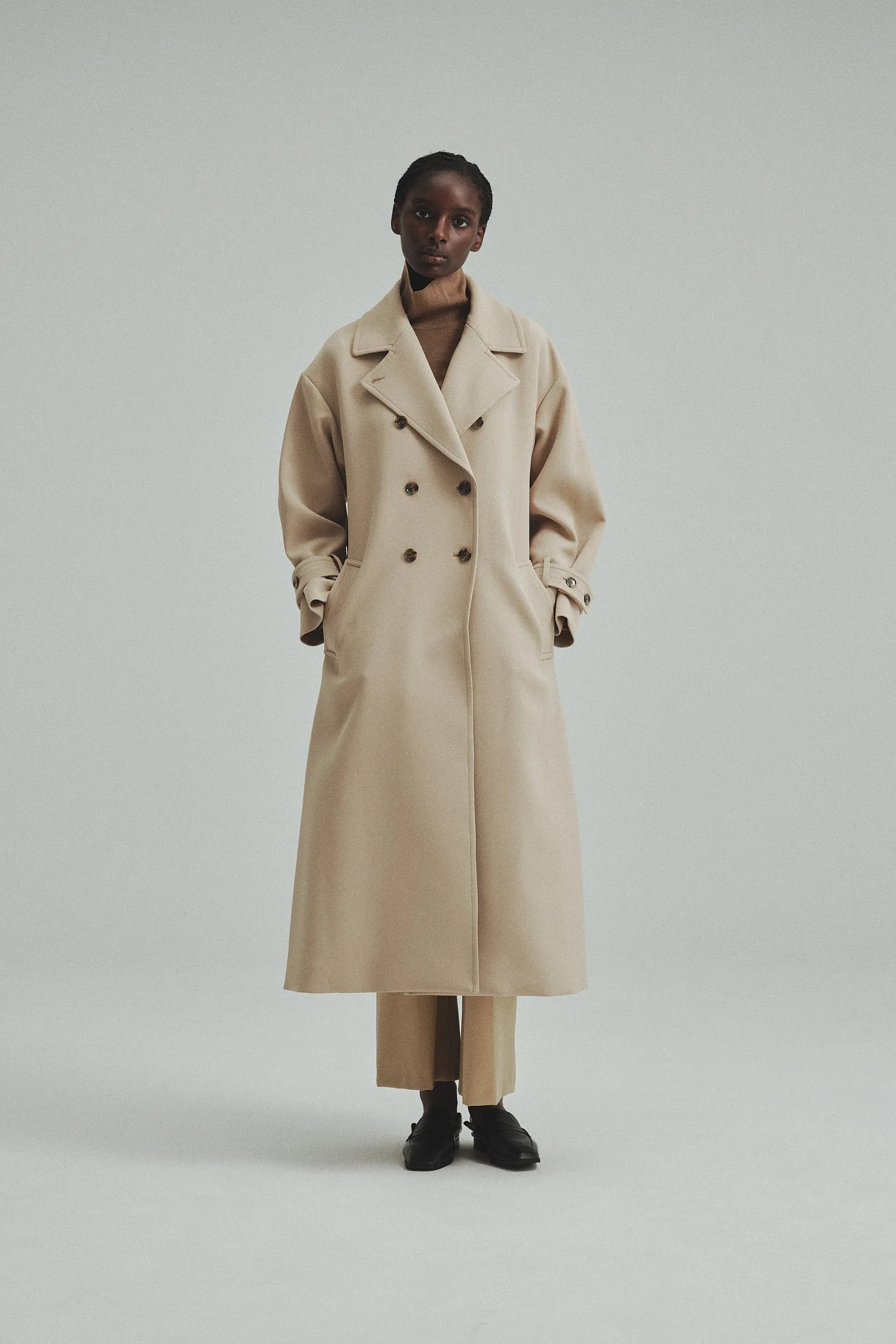 Wide belt  Trench coat