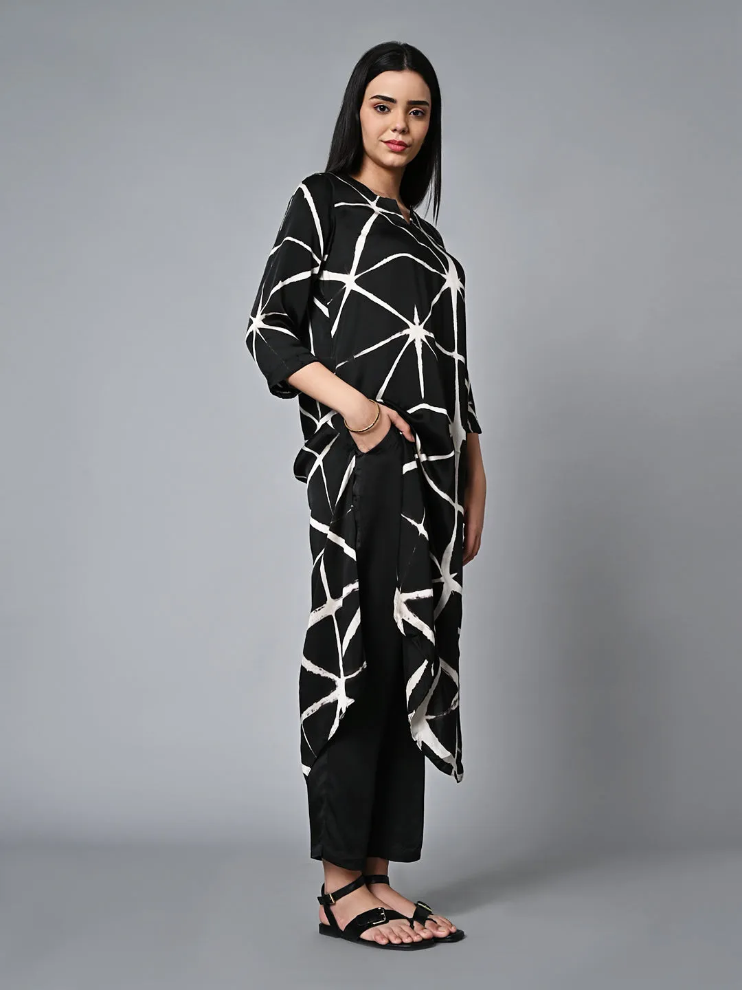 Women's Black Viscose Modal Regular Fit Kurta